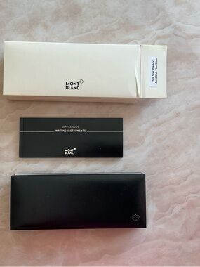 Mont Blanc star walker metal/rub fine liner pen